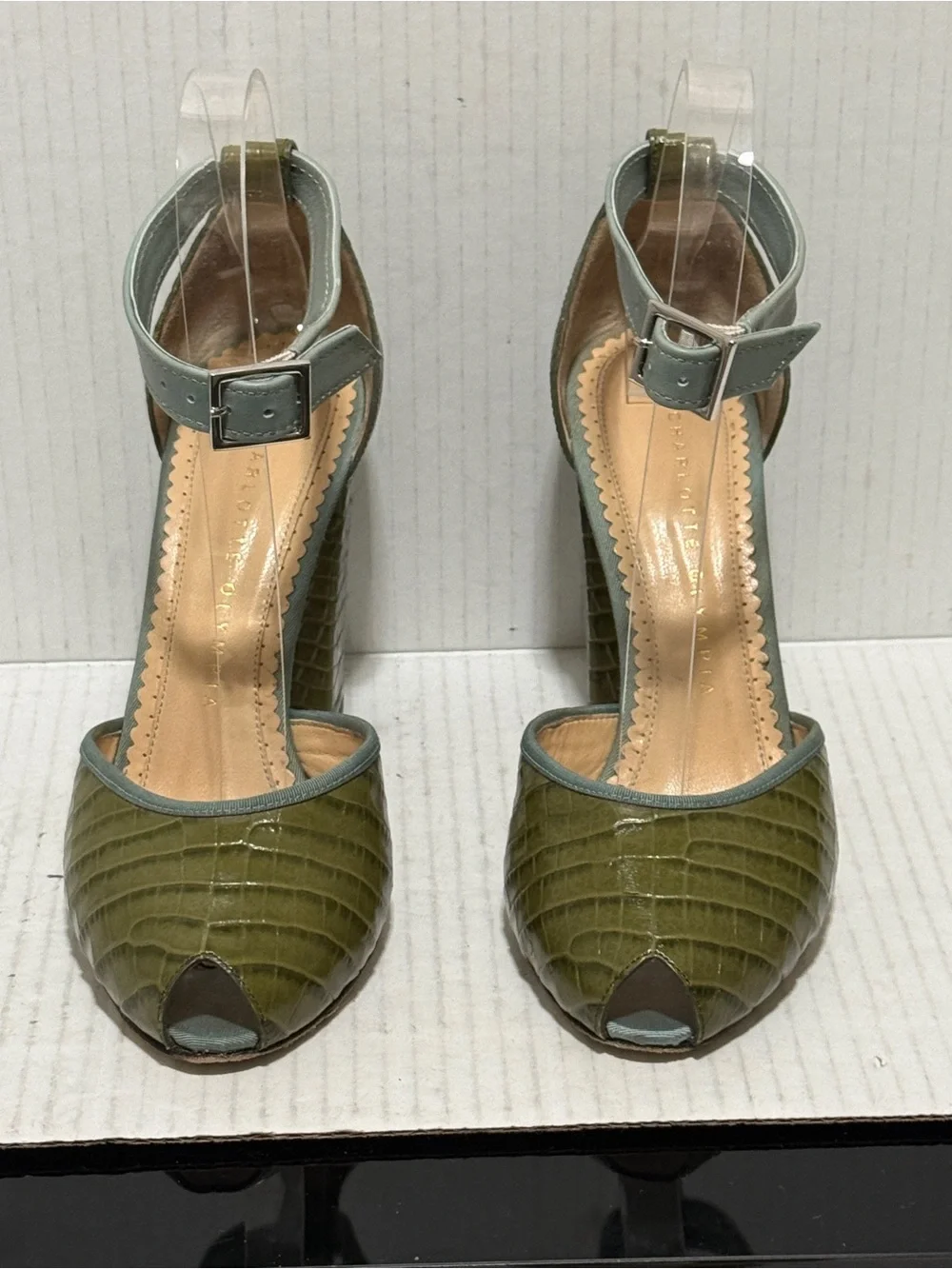 Charlotte Olympia Green Croc Embossed Leather Peep Toe Shoes Pin up Sz 35 5 US